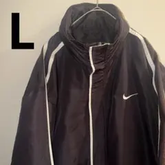 NIKE ナイロンジャケット 古着 使用感あり