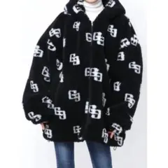 タグ無し新品未使用】GYDA GG LOGOボア BIG ブルゾン - メルカリ