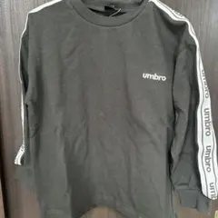 新品 umbro トレーナー 長袖 110cm しまむら アンブロのサムネイル