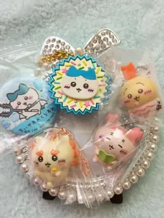 まとめ売り　ちいかわグッズ　キーチェーン＆缶バッチ