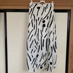 チルアナップ　スカートのサムネイル