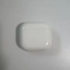 Apple  純正 AirPods 第4世代 充電ケース（ANC対応）のサムネイル
