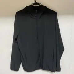 しまむら　ウインドブレーカー CLOSSHI Mサイズ