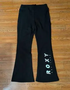 未使用品☆ROXY フレアパンツ♡フィットネス♡ ブラック Sサイズ