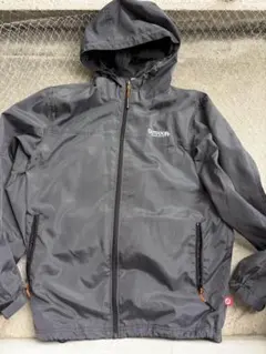 OUTDOOR ナイロンジャケット フード付き ブラック系 軽量