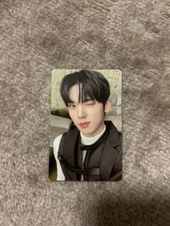 Zerobaseone ユジン　サイン入りカード