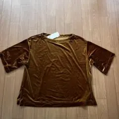 新品 UNIQLO ベロア プルオーバー ブラウン M