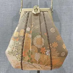 Item thumbnail for item df73b6fa-7f72-4c43-8bef-a9a56f7cb6bc