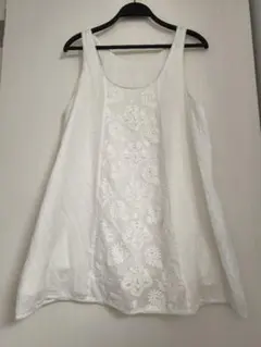 アングリッド　ワンピースのサムネイル