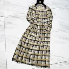 未使用に近い 近年モデル レリアン ロングワンピース チェック L相当