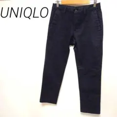 UNIQLOメンズ　ダークネイビー チノパン ボタン付き