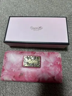 エミリアウィズ　花柄　長財布のサムネイル
