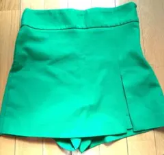 （期間限定価格）更にお値下げ！ZARA グリーン スコートショートパンツXS