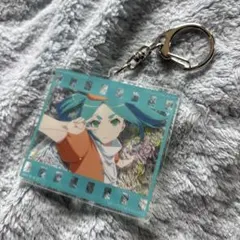 物語シリーズ〉オフ＆モンスターシーズン くじ アクリルキーホルダー