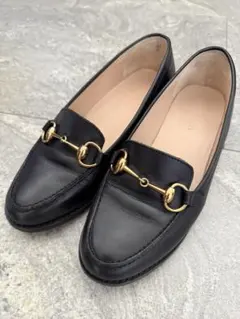 ブラックレザー ローファー ゴールド金具