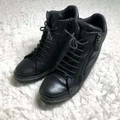 ★リュピュイ★サイドジップ インヒール風 スニーカー 【23.5cm】 黒のサムネイル