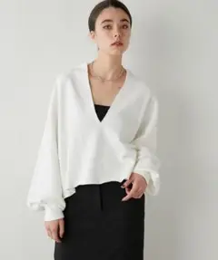 Whim Gazette　スウェットVネックプルオーバー