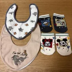 ディズニーリゾート　ベビー用靴下　トムとジェリー　スタイ　まとめ売り
