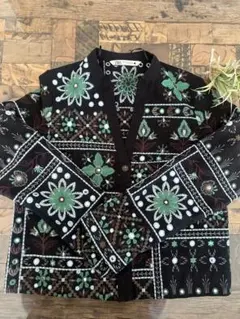 【ZARA】刺繍ジャケット XSブラック 花柄