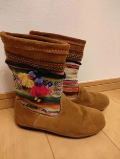 カラフル刺繍スエードブーツ