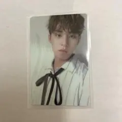 SEVENTEEN ジョンハン　ユニバ　特典トレカ seventeen 17 is right here ジョンハン ユニバ特典 - メルカリ