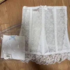 セモアブライダル　B70 ホワイト レース　コルセット