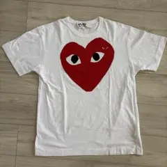 t209【美品】プレイコムデギャルソン 刺繍 ロゴ ハート Tシャツ 入手