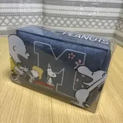 未使用品　PEANUTSスヌーピー ポーチ M