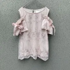 2533【tocco closet】オフショルダーカットソー 花柄刺繍 ピンク