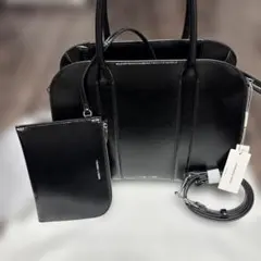 新品未使用タグ付きCHARLES & KEITH Axelボウリングバッグのサムネイル