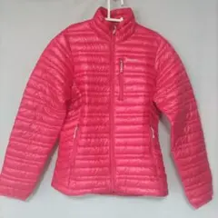 patagonia ダウンジャケット XS ピンク系でやや明るい朱色
