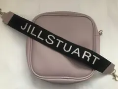 ジルスチュアート　ロゴストラップつきおしゃれバッグ