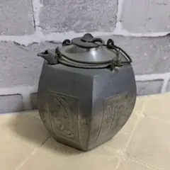 中国 六角酒器　チロリ　熱燗　大明宣徳　アンティーク　ヴィンテージ 徳利 古美術 Amazon.co.jp: 中国酒器 六角 熱燗 錫製 インテリア キッチン
