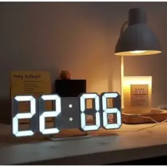 IKEA デジタル時計 ホワイト 24時間表示 USBケーブル付き