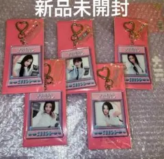 illit アクスタセット PRESS START♥ in JAPAN - メルカリ