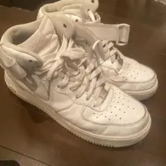 Nike air force 1 mid 白