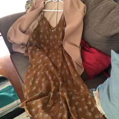 極美品アーバンリサーチ　花柄　キャミソールワンピース　ベージュ＊