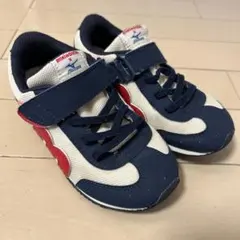 Item thumbnail for item 9eeeba92-8ebc-40b1-83a9-62ea8b599d70