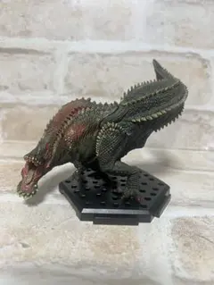 モンスターハンター　恐暴竜イビルジョー　フィギュア