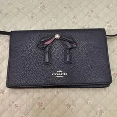 とても便利！なお財布バックCOACH リボン ショルダーバッグ ブラックのサムネイル