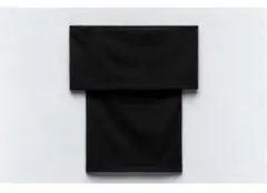 オフショルダートップス