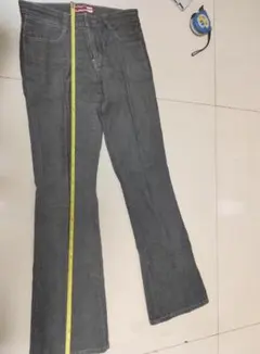 グレー フレア デニムパンツ