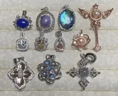 T*で様 天然石ペンダントトップ　おまとめ１１点　真鍮♡