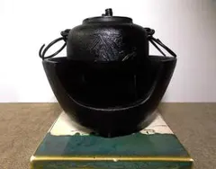 Item thumbnail for item 1a0b758b-040a-45d8-ad9b-79994f005472