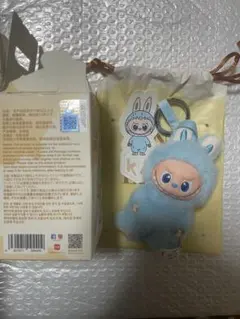 【K】ラブブ　イニシャル　PIN FOR LOVE ぬいぐるみキーホルダー