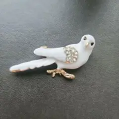 ブローチ ヴィンテージ風 ハト ワンポイント