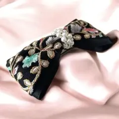 インド刺繍リボン　バレッタ　リボン　パールビーズ　ゴールドビーズ