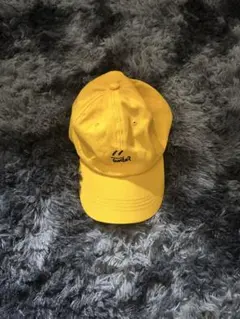 イエロー ロゴ入り キャップ