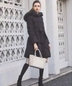 noela ダウン　ネイビー