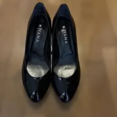 DIANA エナメルブラック パンプス25.0